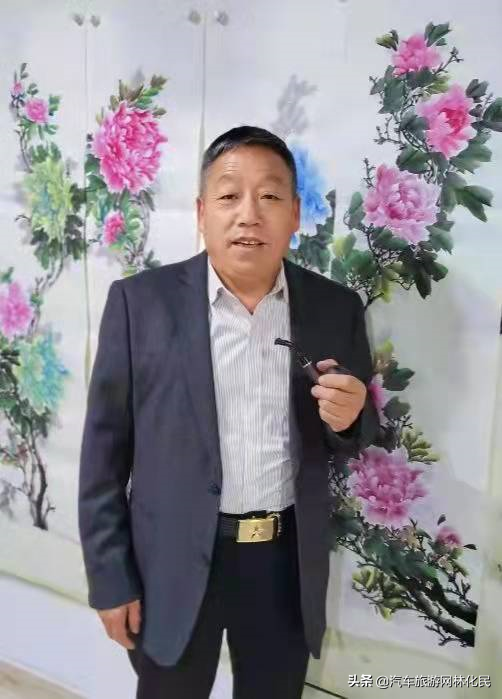 临沂画葡萄高手潘廷富老人