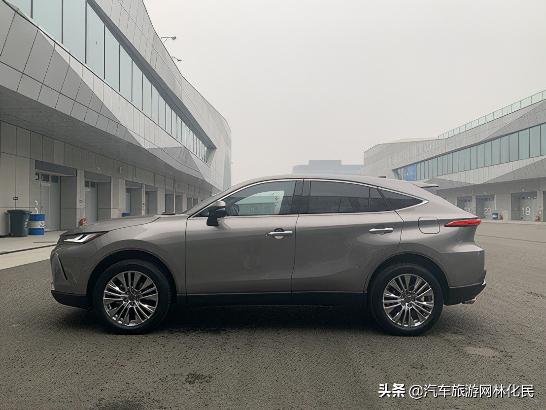 一汽丰田凌放;精致外观 出色配置